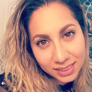 Meet your Posher, Ana a.